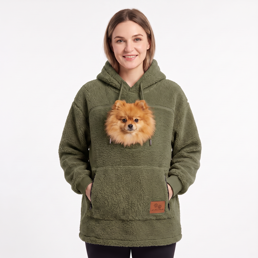 Pawket pet pouch hoodie in Green with a Pomeranian